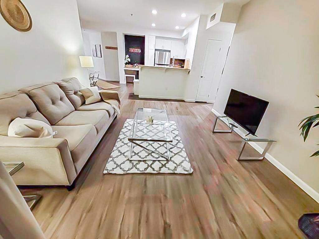 Two Bedroom Condo At Universal Studios ロサンゼルス エクステリア 写真