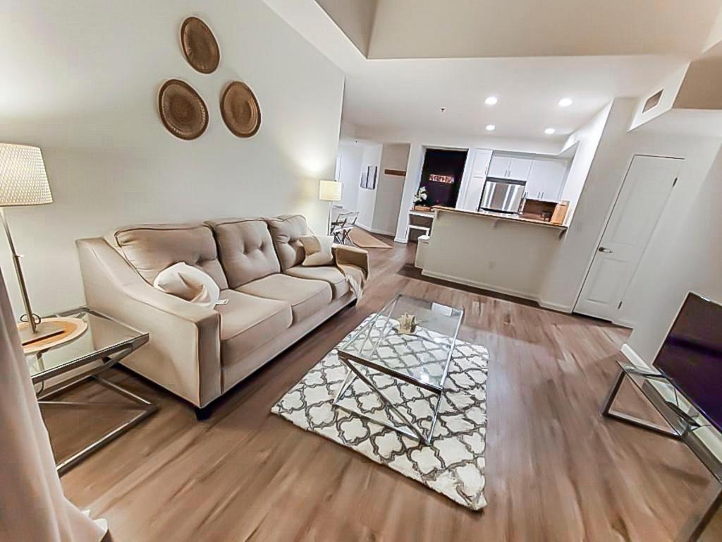 Two Bedroom Condo At Universal Studios ロサンゼルス エクステリア 写真